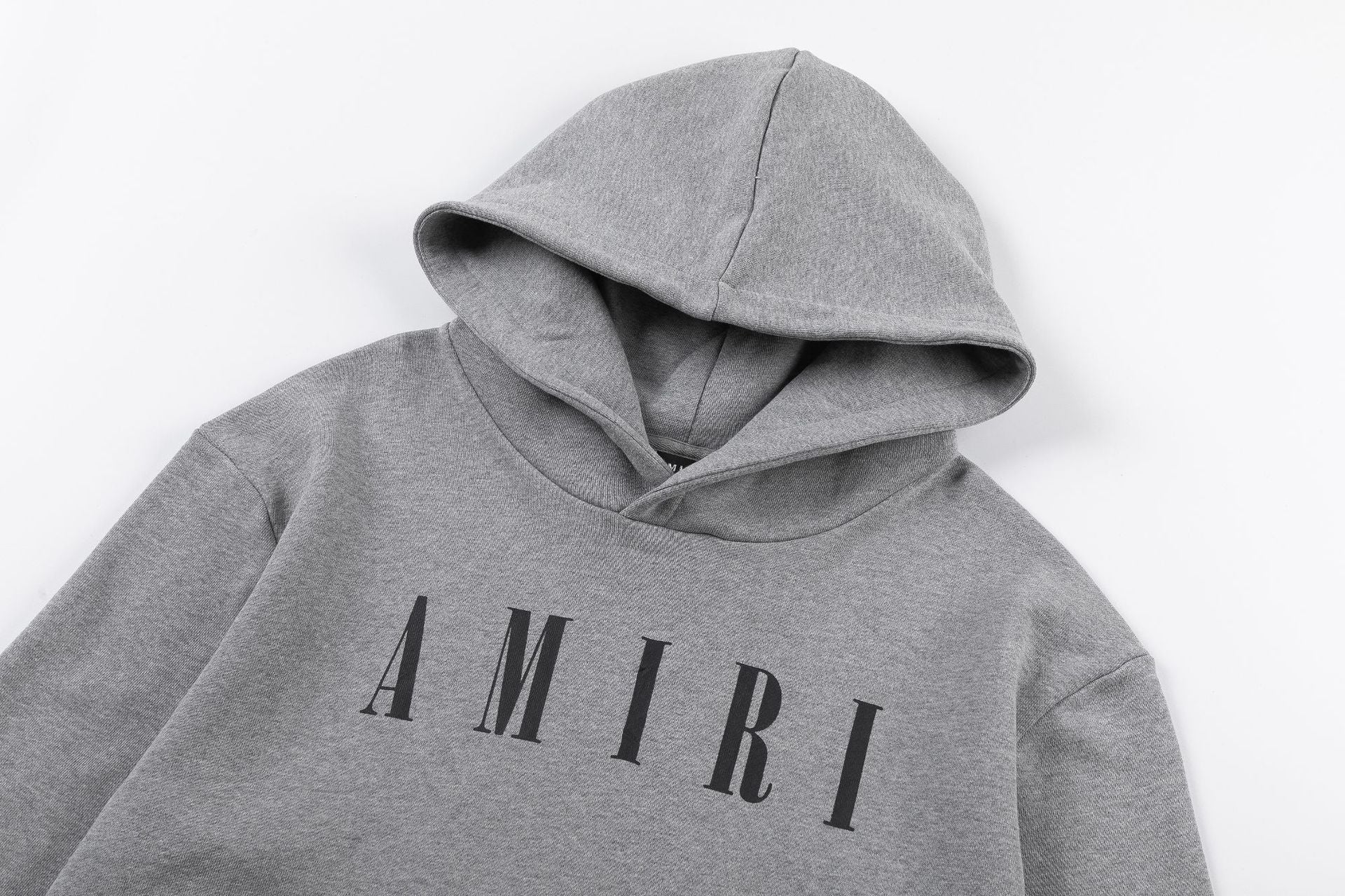 AMRI Hoodies