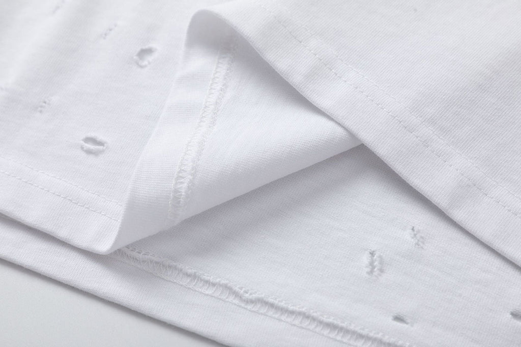 AMRI Damaged Holes T-Shirt