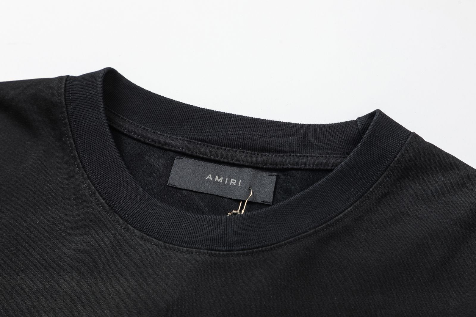 AMRI Crystal Pegasus Graphic T-Shirt