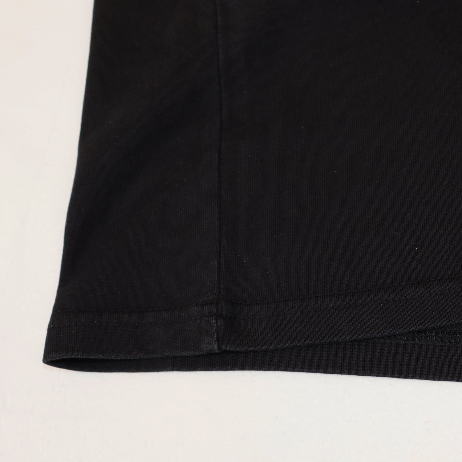 AMRI Crew-Neck Short-Sleeve T-Shirts