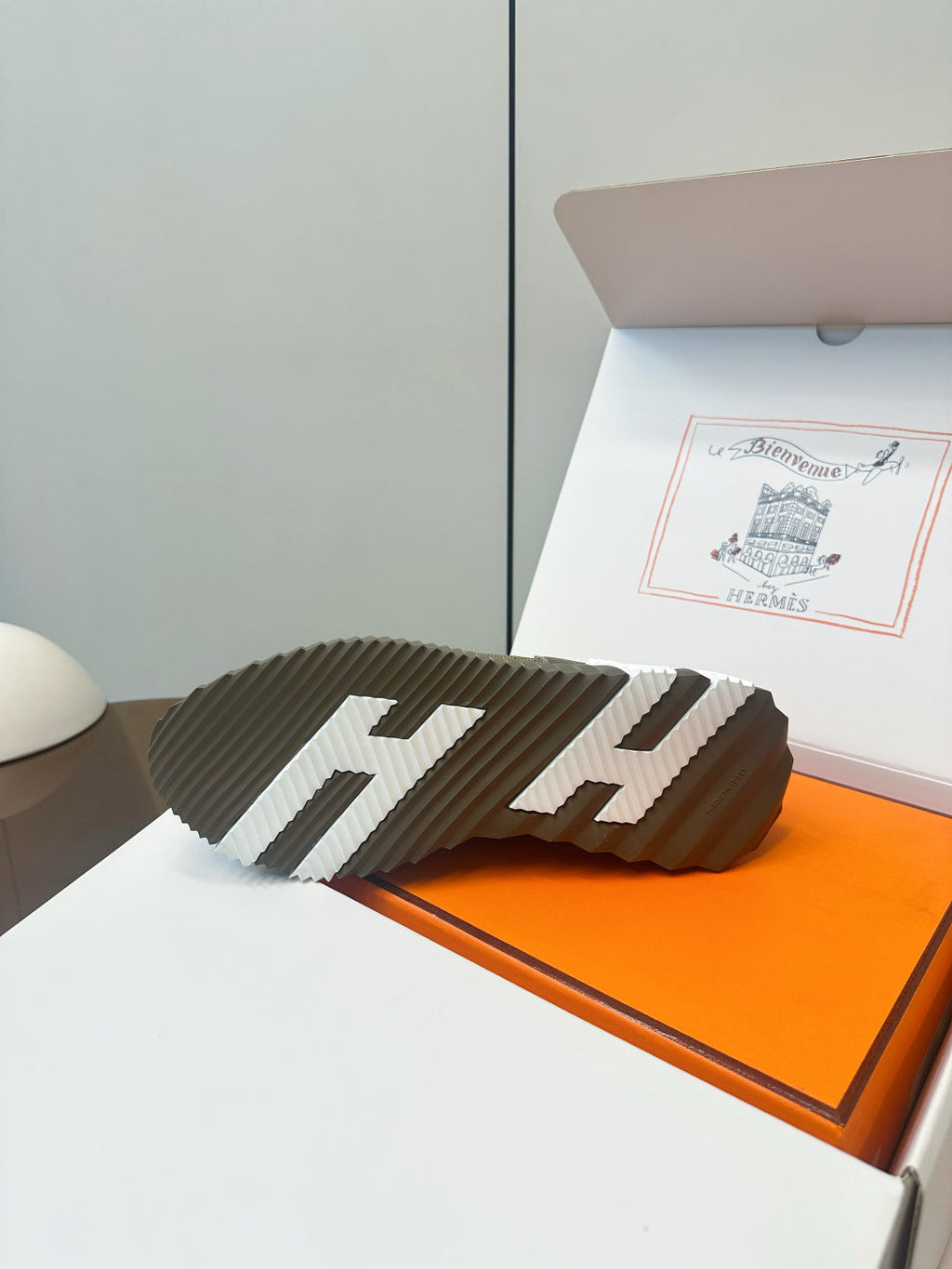 Hermes Classic Couple's Casual Sneakers