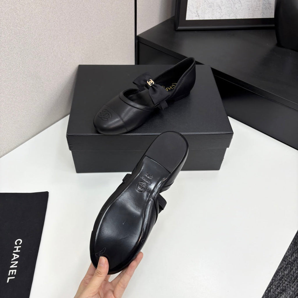 Chanel 2025 Hollow Bow Ballet Flats – 2025 Collection