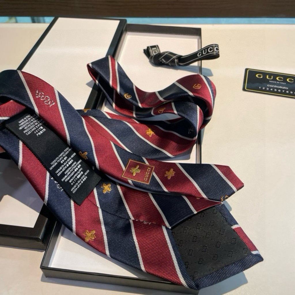 Gucci Men's Bee Silk Tie