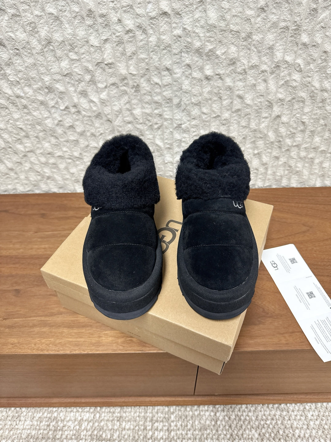 UGG Sheepskin Fur-Lined Slippers – Autumn/Winter Collection