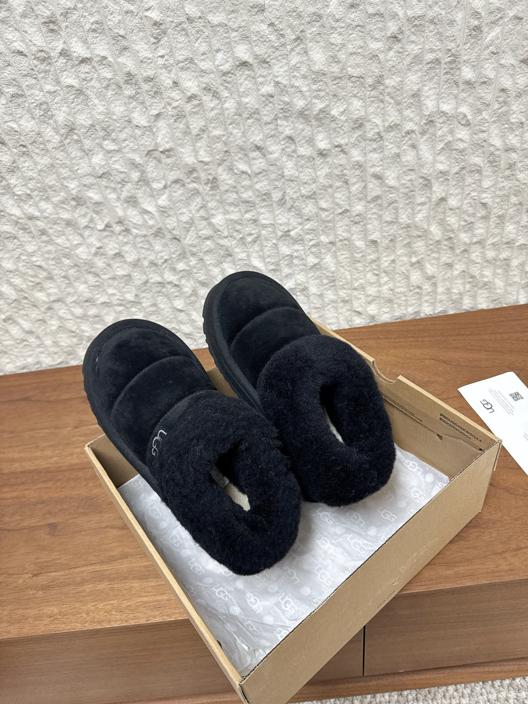UGG Sheepskin Fur-Lined Slippers – Autumn/Winter Collection