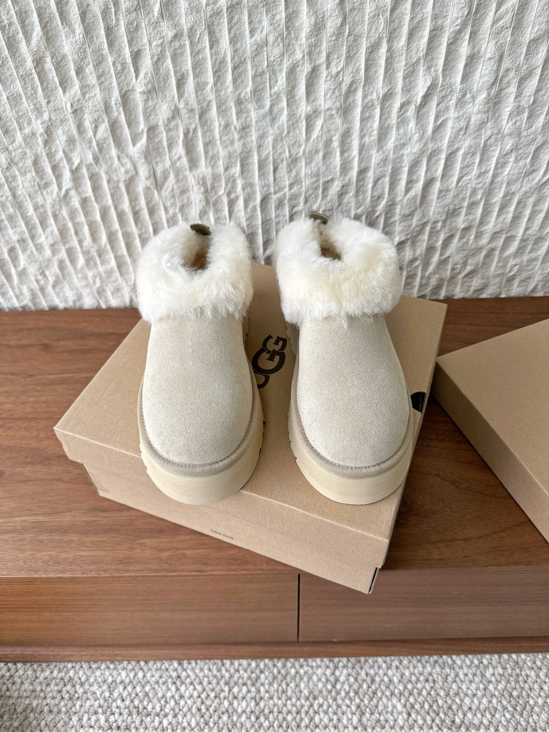 UGG Sheepskin Fur-Lined Slippers – Autumn/Winter Collection