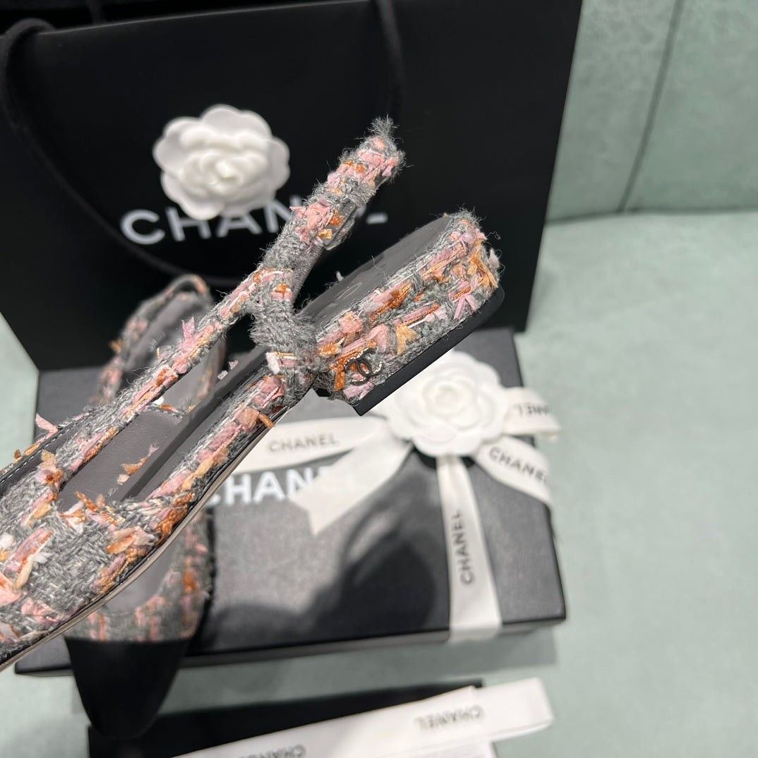 Chanel 2022 Spring/Summer Slingback Sandals