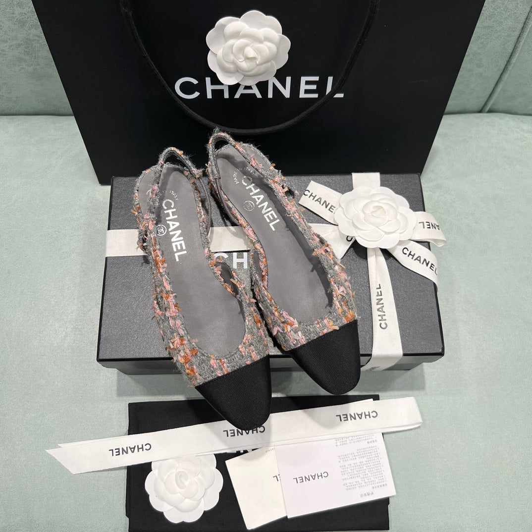 Chanel 2022 Spring/Summer Slingback Sandals