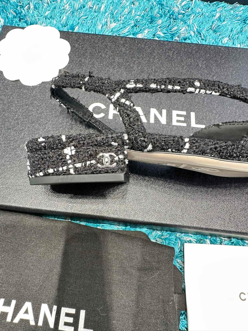 Chanel 2022 Spring/Summer Slingback Sandals