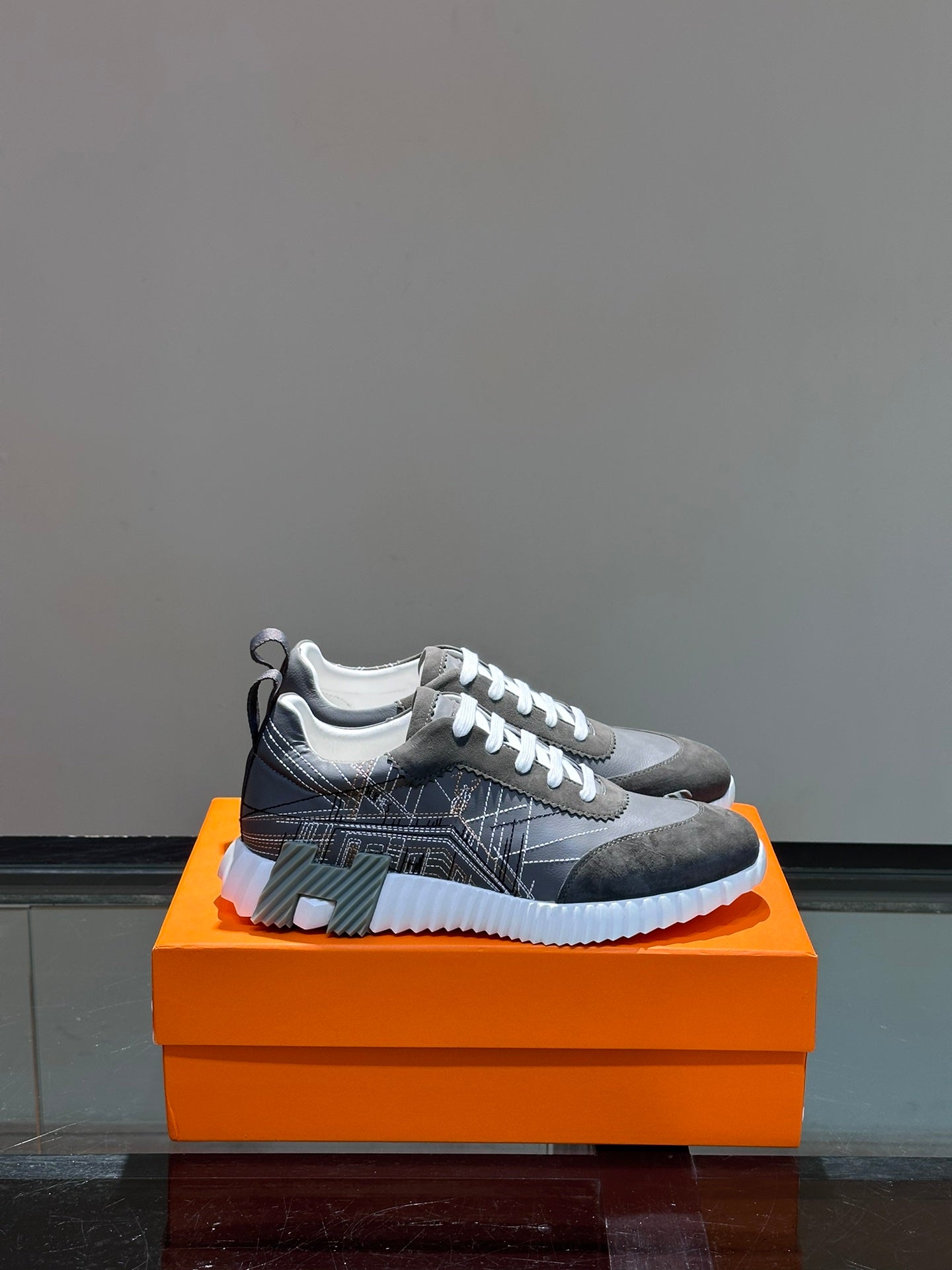 Hermès Bouncing Sneakers