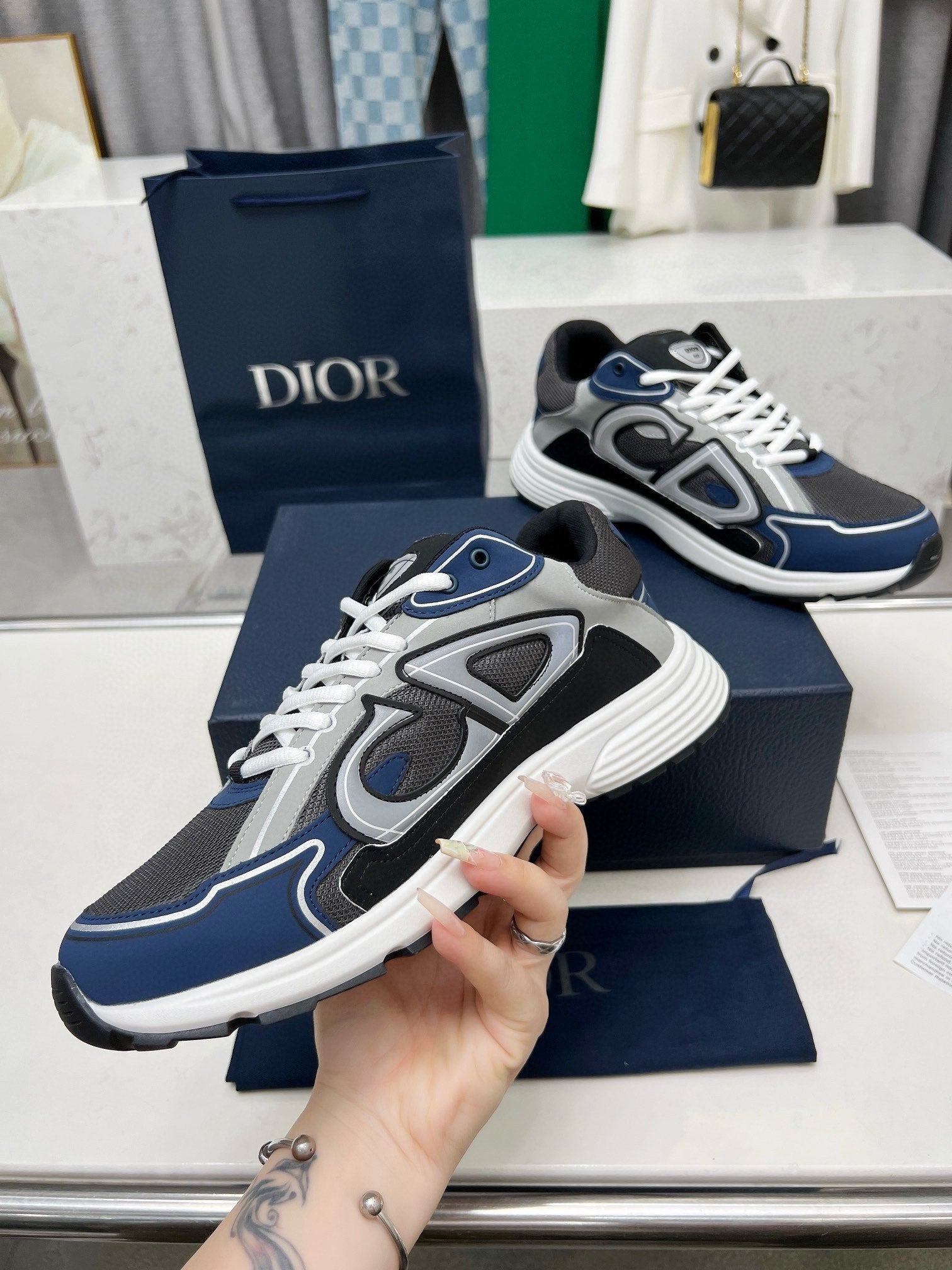 Dior B30 Unisex Mesh and Leather Sneakers