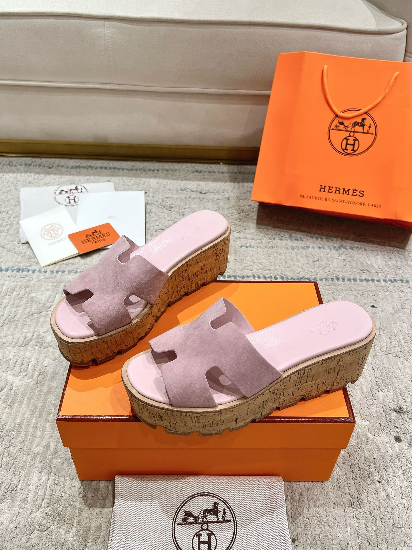 Hermès Wedge Sandals – 2024 Spring/Summer Collection
