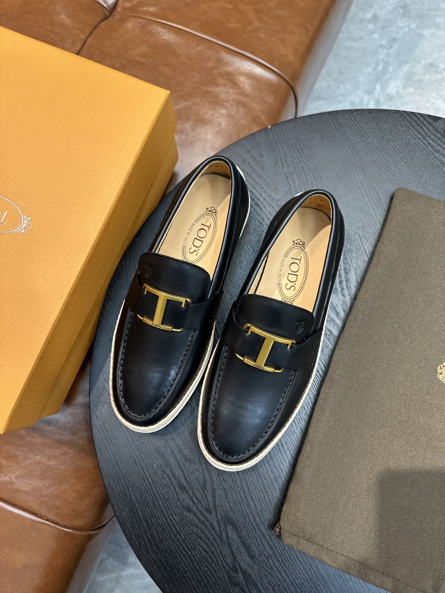 Tod's Gommino Calfskin Loafers