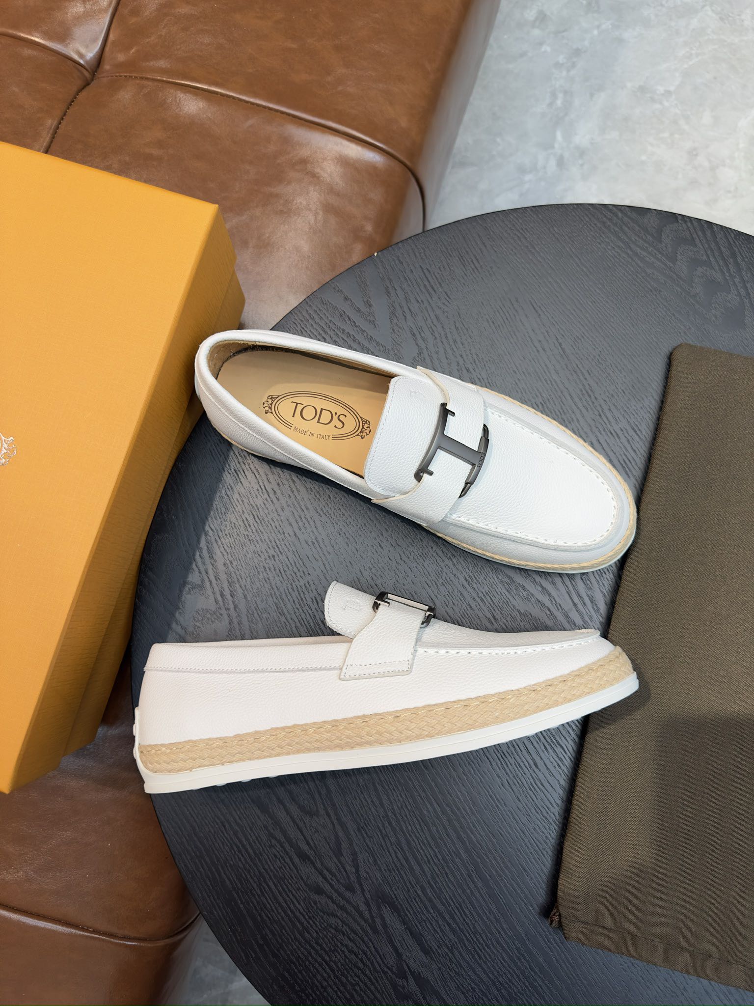 Tod's Gommino Calfskin Loafers