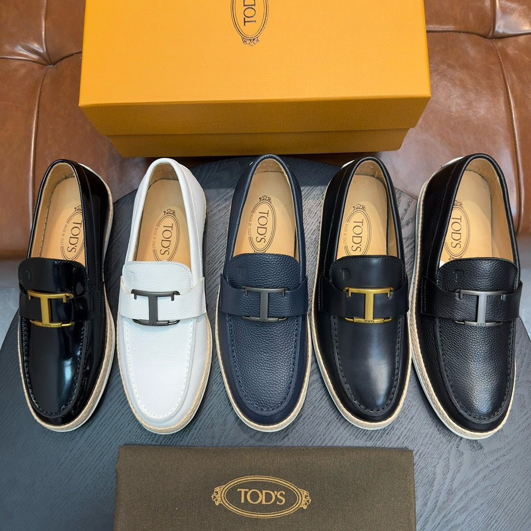 Tod's Gommino Calfskin Loafers