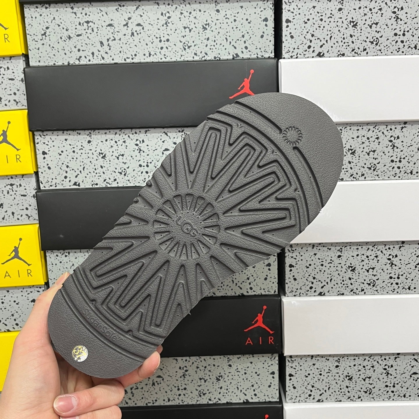 UGG Platform Low-Cut Snow Boots