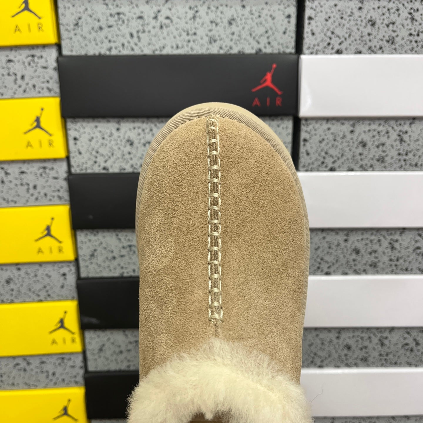 UGG Platform Low-Cut Snow Boots
