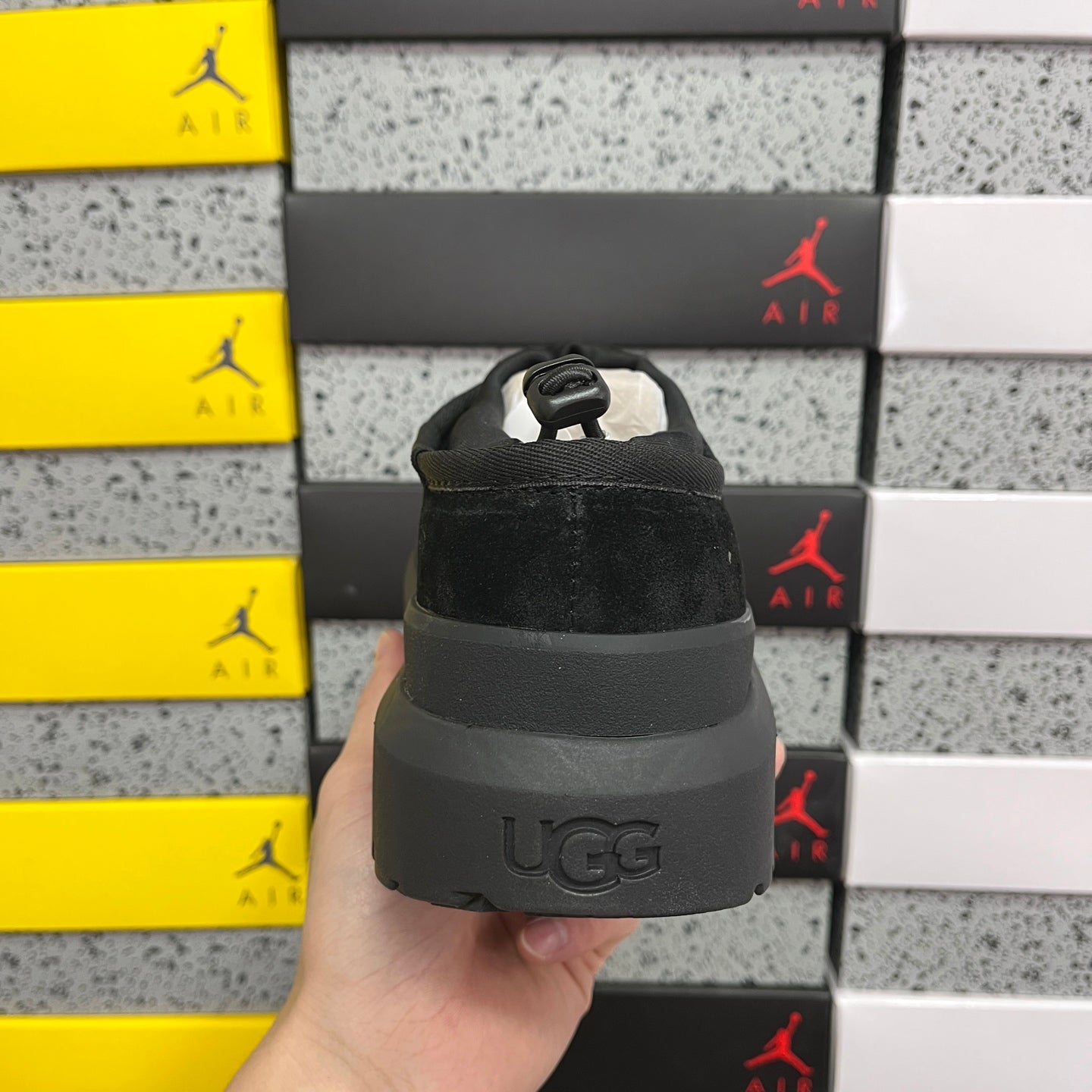 UGG Platform Low-Cut Snow Boots