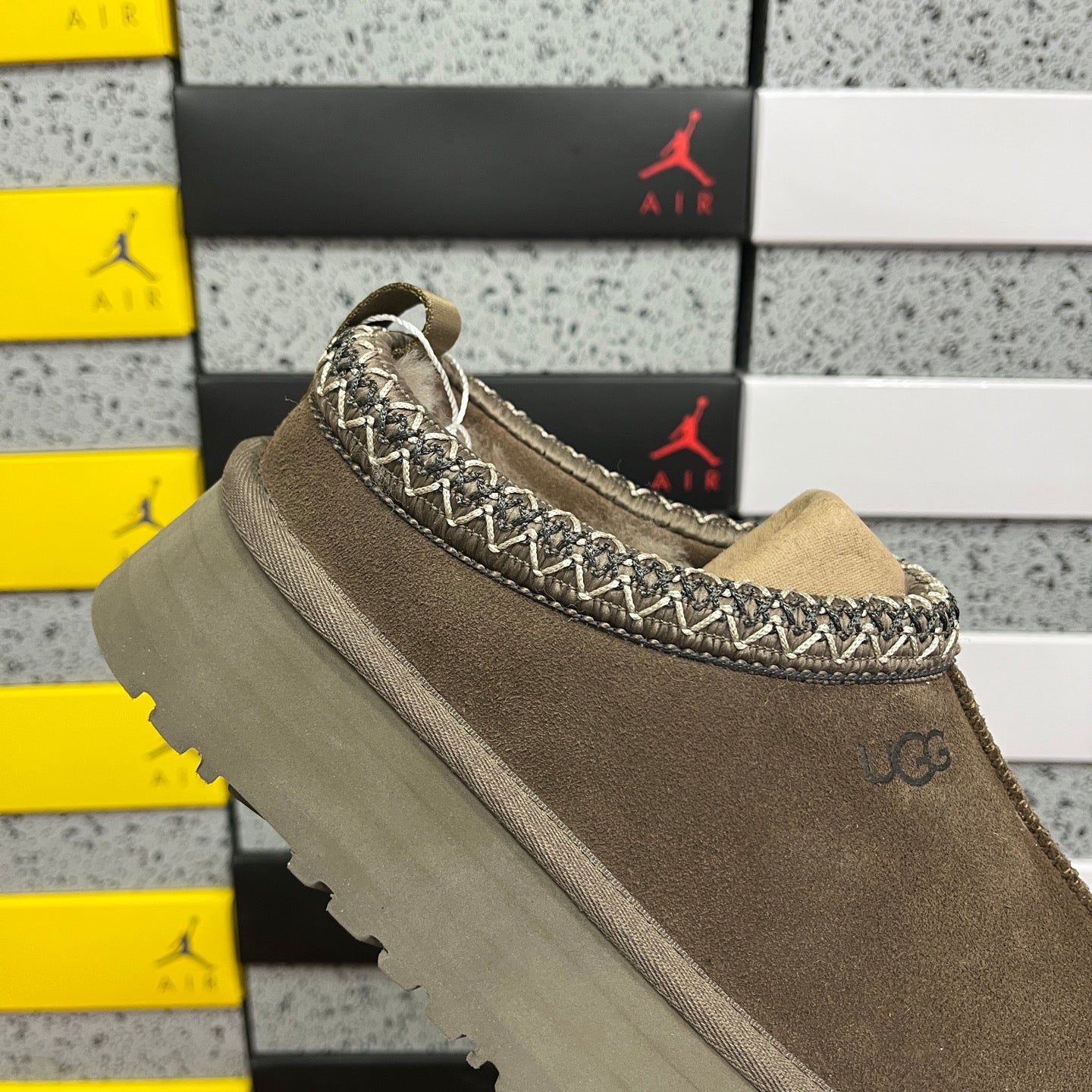 UGG Thick-Soled Low-Cut Fur Snow Boots