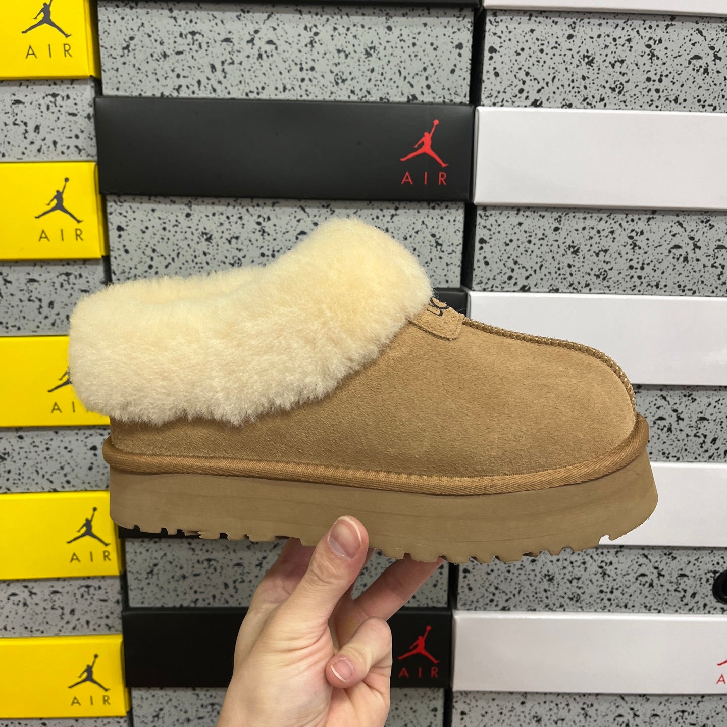 UGG Thick-Soled Low-Cut Fur Snow Boots