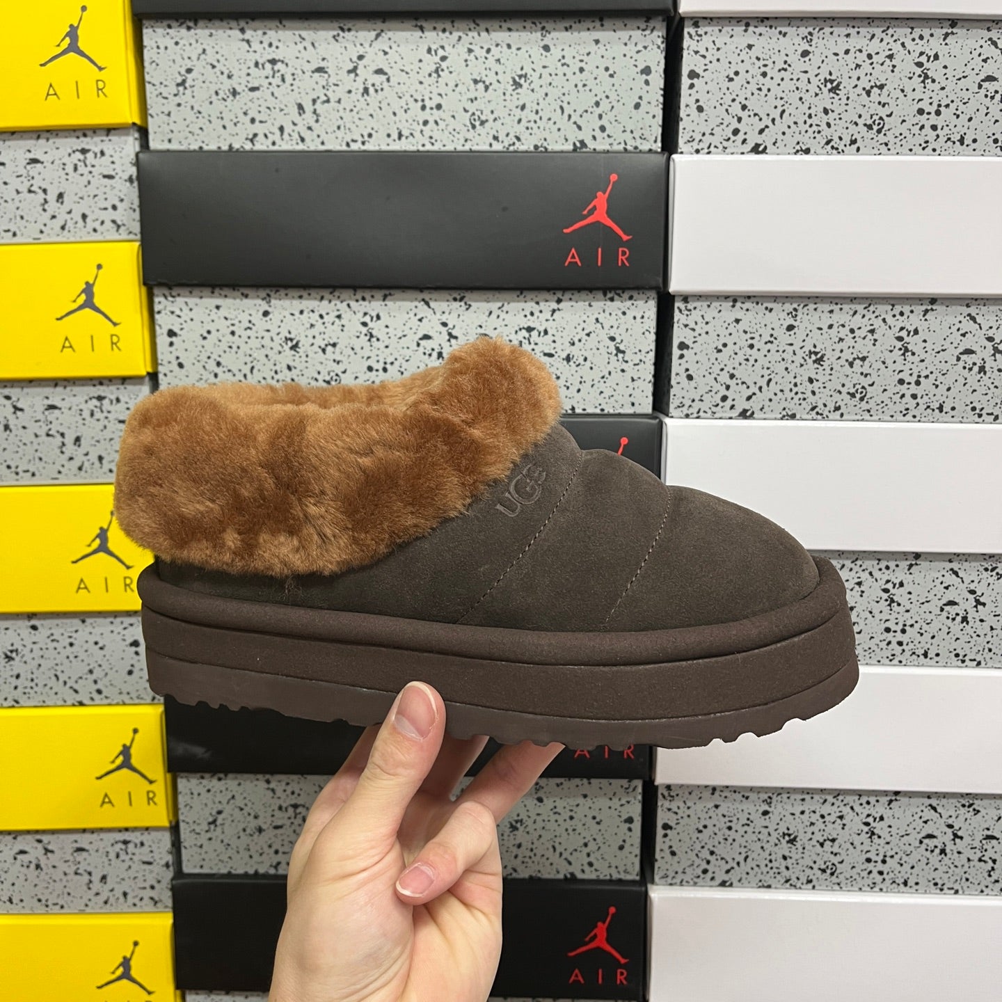 UGG Thick-Soled Low-Cut Fur Snow Boots