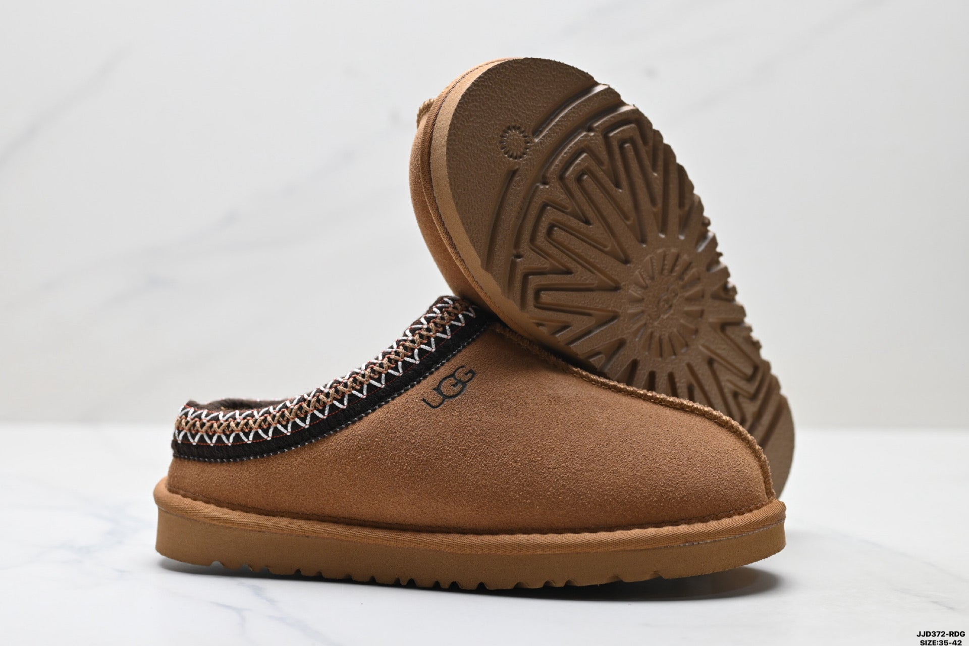 UGG Tazz Snow Boots