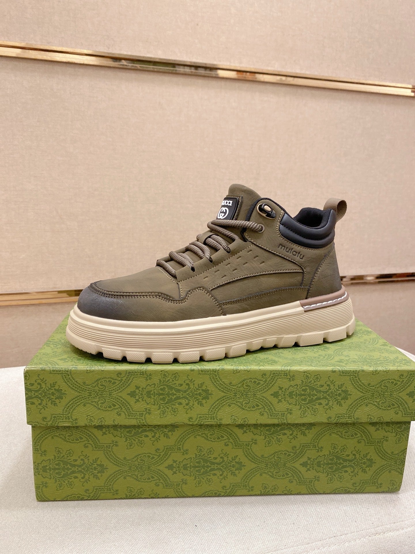 Gucci Premium Italian Leather Loafers