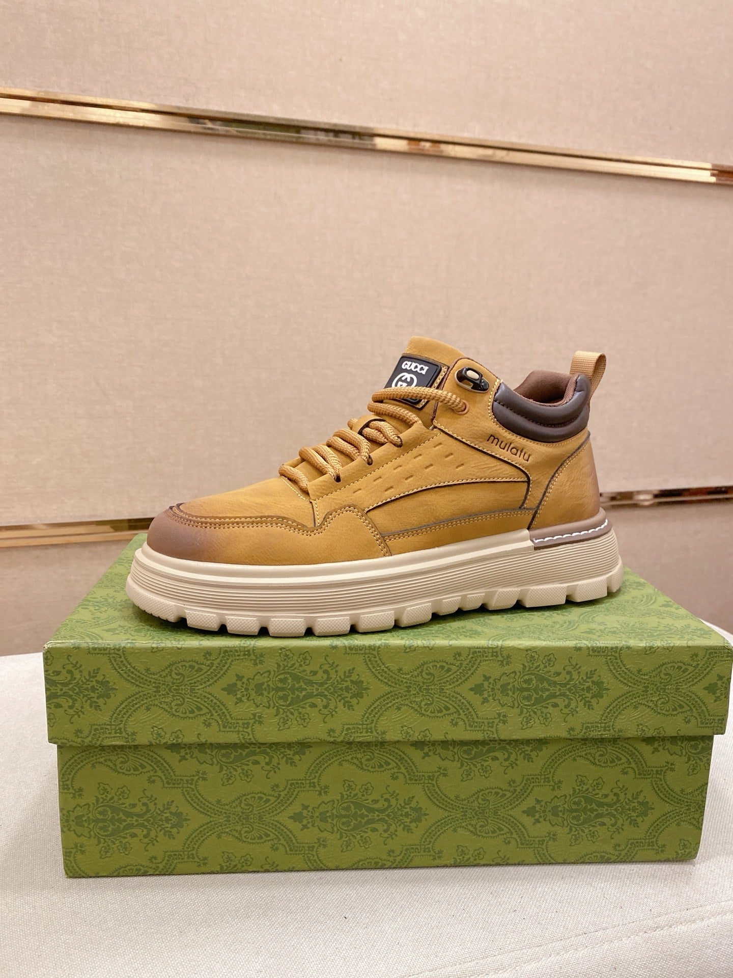 Gucci Premium Italian Leather Loafers