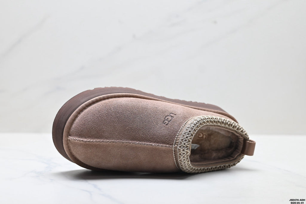 UGG Tazz Slip-On Snow Boots